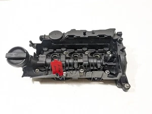 BMW 2 SERIES ACTIVE TOURER F45 ROCKER VALVE COVER 1.5 B37C15A DIESEL 2016 - Picture 1 of 7