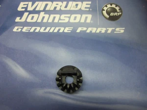 JOHNSON EVINRUDE 9.9 HP & 15 HP TILLER HANDLE GEAR 319035 1974-85 BRAND NEW PART - Picture 1 of 2