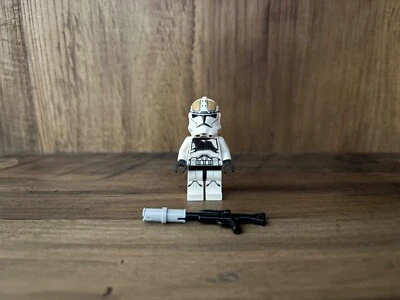 Lego Star Wars: Clone Trooper Gunner - SW0837 - Rare - 75182 - Image 1 of 4