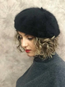 DAVIDIA  NAVY ANGORA BERET.      - Picture 1 of 8