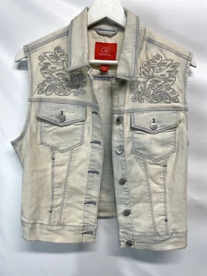 Chelsea & Violet Denim Jean Jacket Top Vest Embroidered Detail NEW M - Image 1 of 4