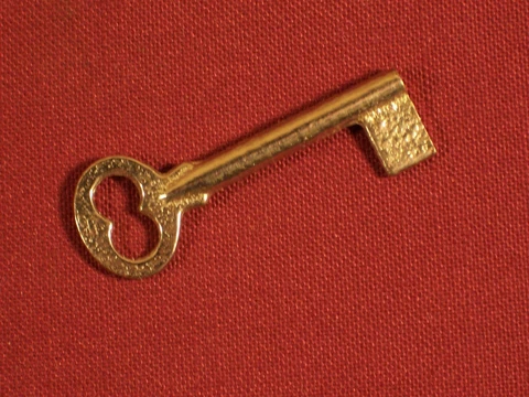 Skeleton Bit Key Vintage / Antique Furniture Lock Doors Drawers Padlock ab23 Cover