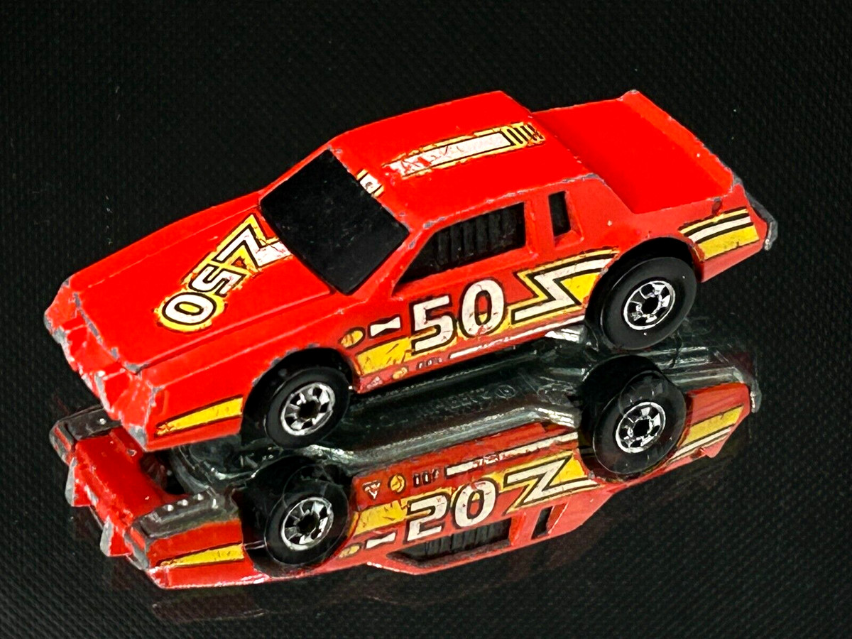 Hot Wheels Red 1984 Vehicle Year Vintage Manufacture Diecast Hot Wheels Red 1984 Vehicle Year Vintage Manufacture Diecast