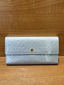 Louis Vuitton Vernis Wallet - Picture 1 of 9