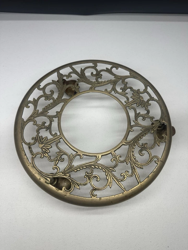 De colección Filigrana Ornamentada Latón Redondo Planta Soporte 3 Ruedas Giratorias 11"X2.5" Pátina Foto 1 de 4