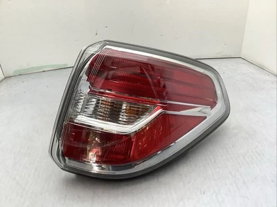 Luz trasera Nissan Armada 2017 2018 2019 2020 pasajero derecho OEM lámpara de freno LED Foto 1 de 4