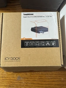 Obudowa napędu Icy Dock ToughArmor MB105VP-B 2xU.2/U.3 PCIe 4.0 czarna - Zdjęcie 1 z 3