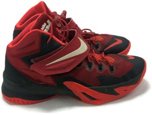 Las mejores ofertas en Zapatos rojos de baloncesto Soldado para Niños | eBay