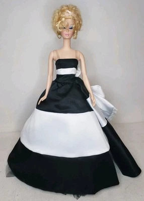 BLACK & WHITE FOREVER SILKSTONE BARBIE DOLL FASHION DRESS GOWN 2018 MATTEL FXF25 - Image 1 of 4
