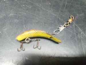 Vintage Fly-Rod Flatfish Lure F5 Standard 2-Trebles One Broken See Photos - Picture 1 of 9