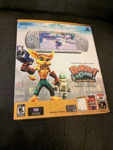 Console Sony Playstation Portable PSP Ratchet & Clank edizione limitata scatola/manuale - Foto 1 di 24