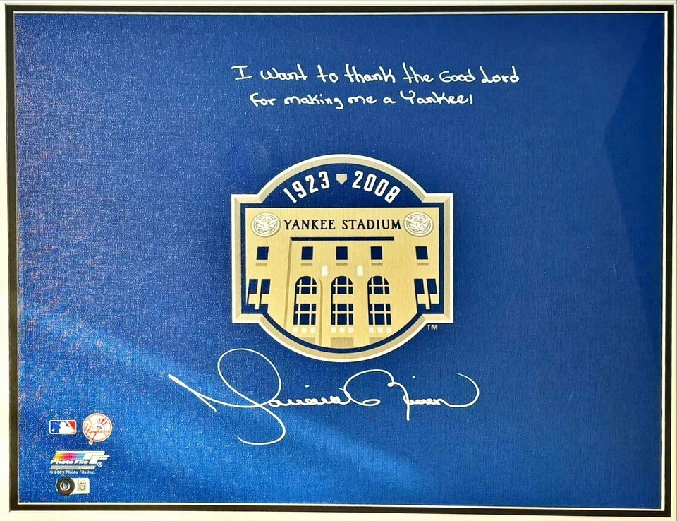 Mariano Rivera SIGNED 16x20 PHOTO CANVAS YANKEES EXTREMELY RARE INSCRIPTION - Image 1 of 4