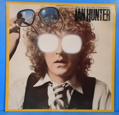 IAN HUNTER YOU'RE NEVER ALONE WITH A SCHIZOPHRENIC LP 1979 GREAT COND! VG+/VG+!! - Image 1 of 4