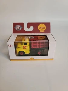 M2 Machines 1956 Ford COE Stake Bed Shell Oil Auto-Thentics R81 1:64 - Picture 1 of 2