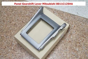 Palanca de cambios de panel 8011C125HA Mitsubishi Pajero Sport  - Imagen 1 de 6