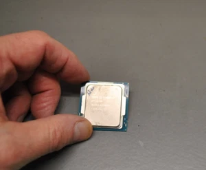 Intel Octa 8 Core i7-11700 SRKNS CPU Processor 4.9 GHz LGA1200 i7 11700 FREE SH - Afbeelding 1 van 2