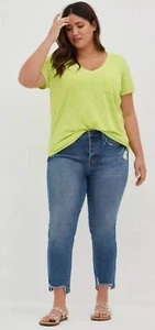 NUEVO CON ETIQUETAS Camiseta Torrid Talla Grande 0 Bolsillo Grande Heritage Slub Cuello en V Verde Lima - Imagen 1 de 5