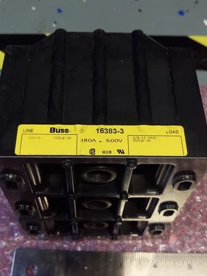 Buss 16383-3 Power Distribution Block 380A 600V 3-Pole Black Thermoplastic Base - Image 1 of 4