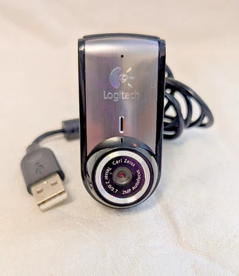 Logitech QuickCam Pro For Notebooks 2-MP Webcam Carl Zeiss Optics & AutoFocus - Image 1 of 3