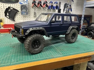 axial scx10 ii scx10.2 jeep XJ hardbody RTR - Picture 1 of 10