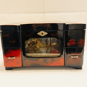 Rare vintage wind up beautiful Carriage jewelry box. - Picture 1 of 7