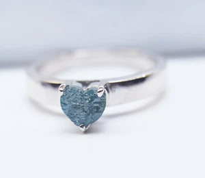 Anello con diamanti grezzi cuore blu naturale da 6,0 mm, anello in argento st... - Foto 1 di 10