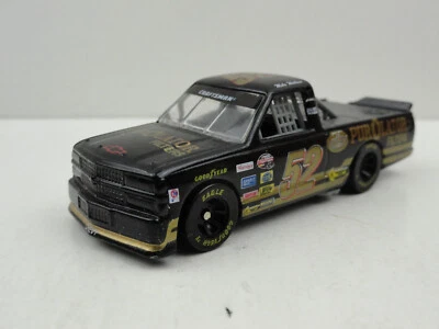 Campeones de carreras Mike Wallace #52 Purolator 1998 1/64 - suelto con alerón roto Foto 1 de 4