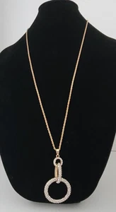 Collana con ciondolo cerchio strass pavè - Foto 1 di 5