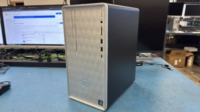 HP Pavilion 590-p0053w 8CG8348VWQ (Grade F) - Image 1 of 4