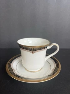 Taza y platillo Noritake #9758 Gold and Sable Bone China - Imagen 1 de 8
