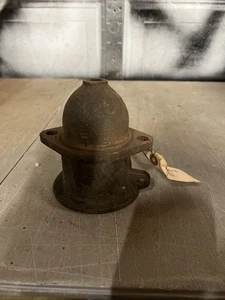 1942-1948 CHEVROLET ALL MODELS DRIVE END STARTER HOUSING OEM#1885818  - Picture 1 of 4