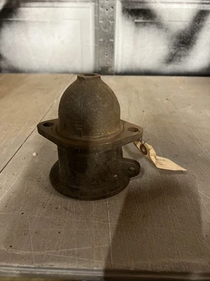 1942-1948 CHEVROLET ALL MODELS DRIVE END STARTER HOUSING OEM#1885818  - Image 1 of 4