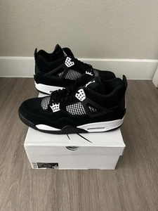 Size 12.5 - Nike Air Jordan 4 Retro White Thunder FQ8138-001 New FAST SHIP 🚚⚡️ - Picture 1 of 7
