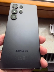 Samsung Galaxy S25 ULTRA 5G /512GB Black / Triple SIM / Flaggschiff 2025 / WiFi7 - Bild 1 von 12