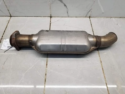 Mercedes CLK500 W209 2005 resonador de escape A2084910001 #11078 Foto 1 de 4