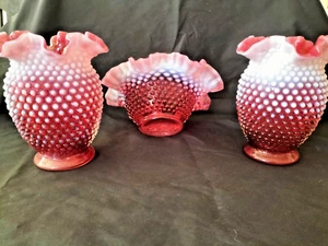 Grandi vasi e ciotola cerchio arricciacapelli Fenton vintage mirtillo opalescenza - Foto 1 di 4