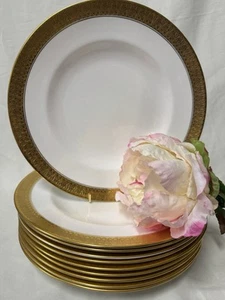(10) Royal Crown Derby 'St. George' 10.5 Inch DINNER PLATES - Picture 1 of 15