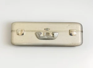 Halliburton Zero Aluminum Camera Case 20.5 x 16 x 6 Combination Lock - Picture 1 of 8