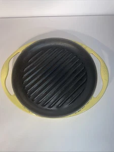 Le Creuset SENSATION Gusseisen gelb emailliert 10" rund #26 Grill Bratpfanne Pfanne - Bild 1 von 5