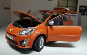 Renault Twingo GT RS Orange 2011 Cararama Detailed 1:24 Scale Diecast Model - Picture 1 of 8