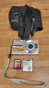 Pentax Optio L30 7.1 MP Compact Digital Camera, Battery, Case +1 gig SD untested - Picture 1 of 7