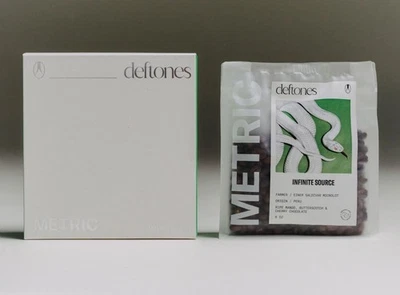 Bolsa de café Deftones X Metric Infinite Source/450 agotada rara EN MANO Foto 1 de 4