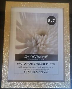 Gold Glitter Photo Frame; Frame 7.25" x 9.25"; Photo 5" x 7"; Hanging/Free Stand