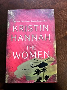 The Women by Kristin Hannah - First Edition Hardcover Like New - Foto 1 di 4