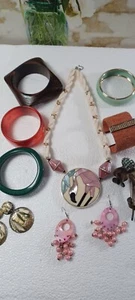 vintage Costume Jewelry lot necklaces bracelet brooch ( lot of 9) - Picture 1 of 12
