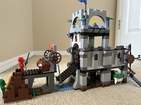 LEGO Knights' Kingdom II: Citadel of Orlan (8780) Complete w/ Minifigs