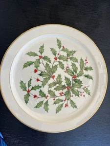 Lenox Holiday Gold Holly Berry piatto da tritare rotondo piatto da torta 12,5" - Foto 1 di 4