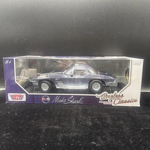 Motor Max Diecast 1961 Corvette Mako Shark 1:18 Die Cast New With Box Damage! - Picture 1 of 7