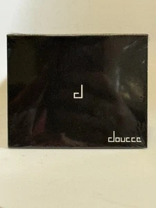 New Sealed Doucce On The Go Palette Eyeshadow Highlighter Blush MSRP $65 Value - Picture 1 of 2