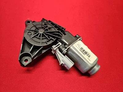 2011 - 2023 道奇充电器右后/乘客动力窗电机 - 128000881 — 第 1/4 张图片